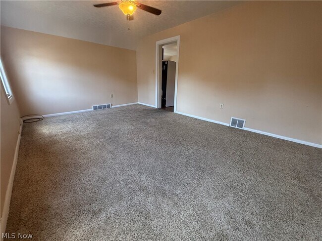 Foto del edificio - 1726 Starkweather Ave