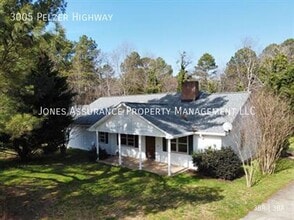Building Photo - 3005 Pelzer Hwy