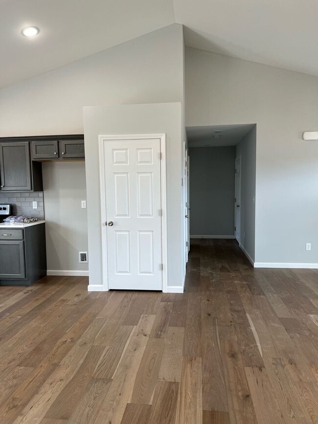 Foto del edificio - Spacious 3 bed 2 bath in Labadie, MO