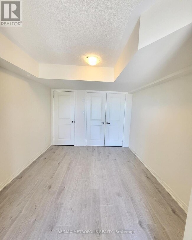 Building Photo - 20 Esquire Wy