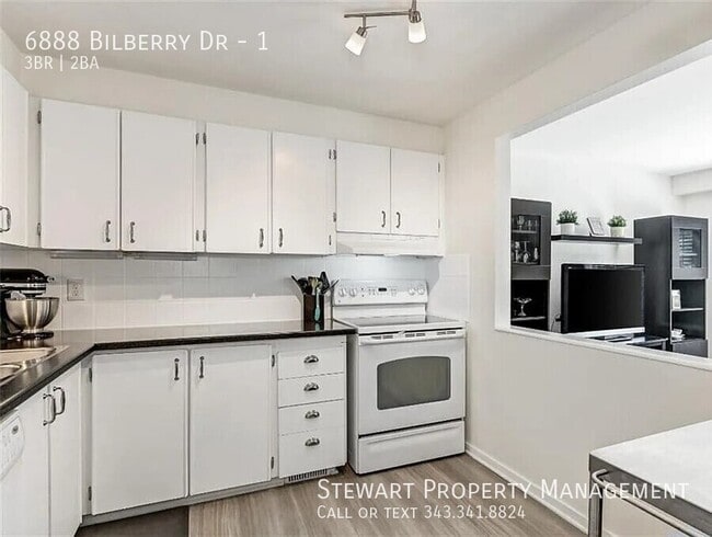 Building Photo - 6888 Bilberry Dr