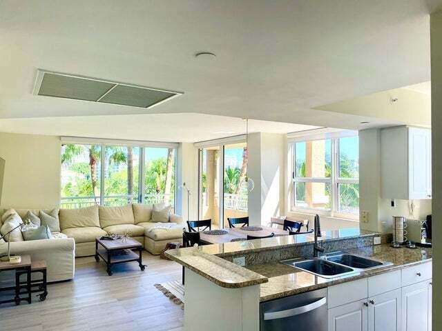 Foto del edificio - 19501 W Country Club Dr