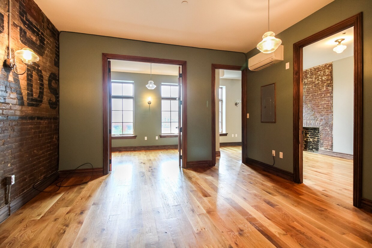 Foto principal - 57 Grand St