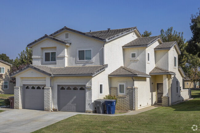 Building Photo - Constellation Park - Military Housing