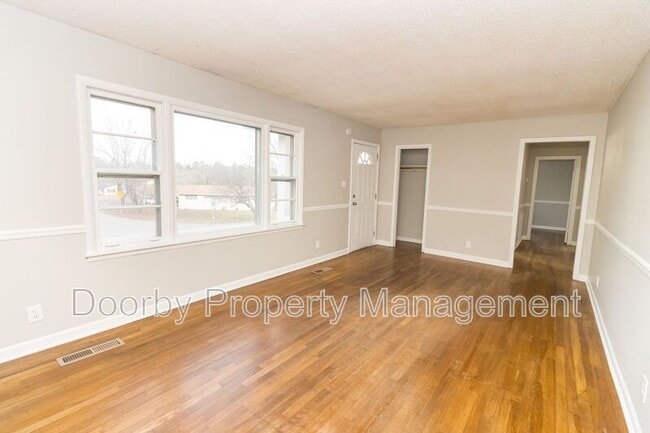 Foto del edificio - 4718 Hal Dr