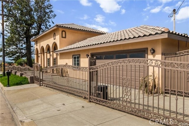 Foto principal - 3865 Del Rosa Ave