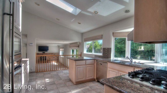 Building Photo - 1033 Bright Oak Pl