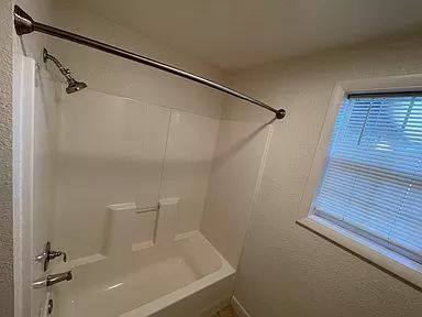 Foto del edificio - 2856 Manchester Pl