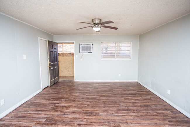 Interior Photo - Cottage Point Apartments