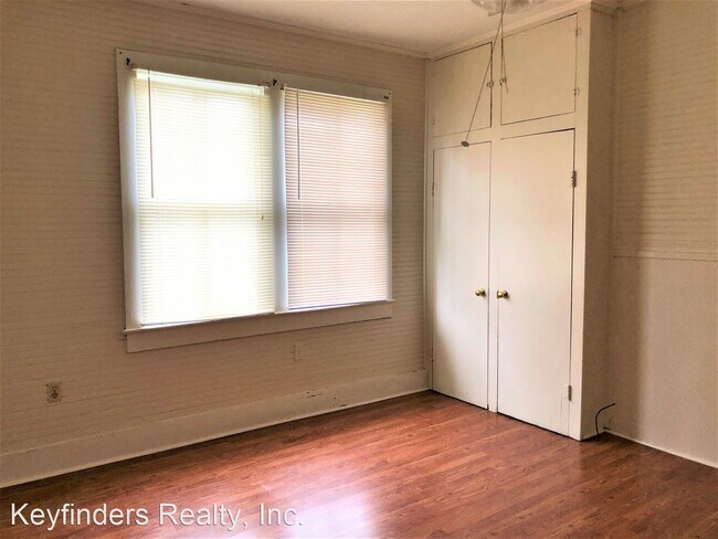 Building Photo - 2 br, 2 bath House - 938 N. Jefferson Ave.