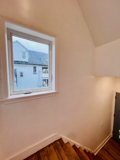 Foto del edificio - 148 S Main St