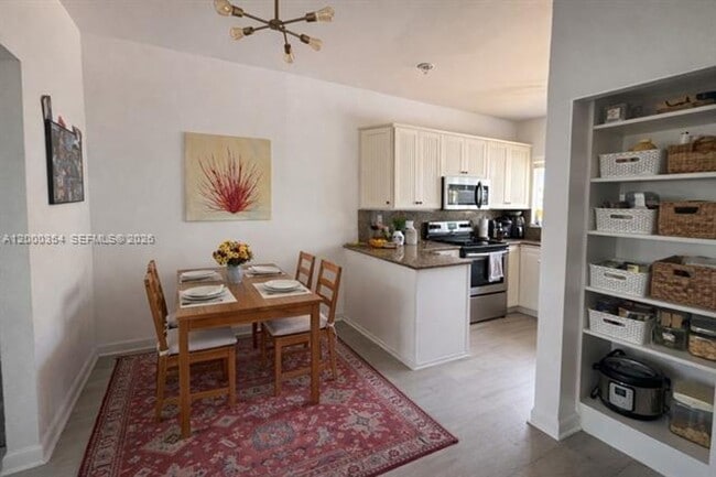 Photo - 701 Meridian Ave Apartment