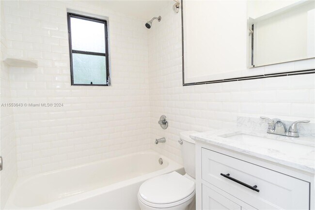 Foto del edificio - 3712 Anderson Rd