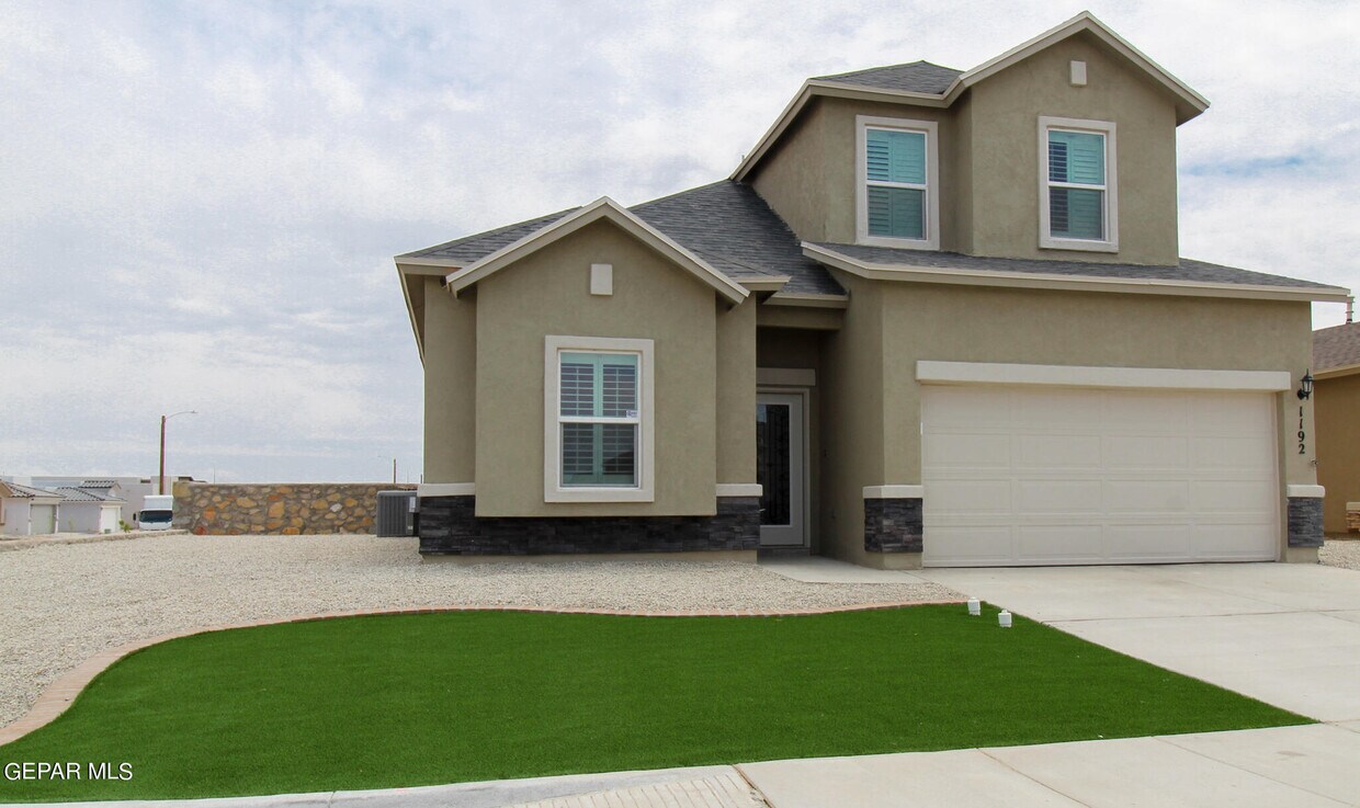 Foto principal - 1192 Indigo Sky St