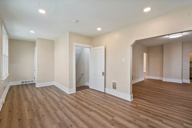 Photo - 1680 Potomac Ave Apartment