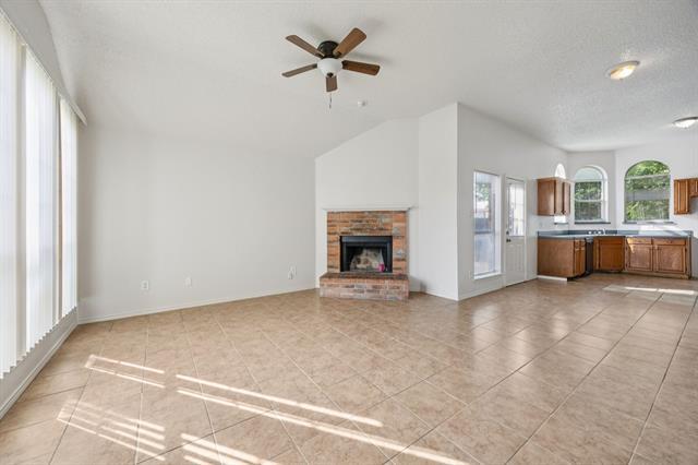 Building Photo - 1602 Develon Dr