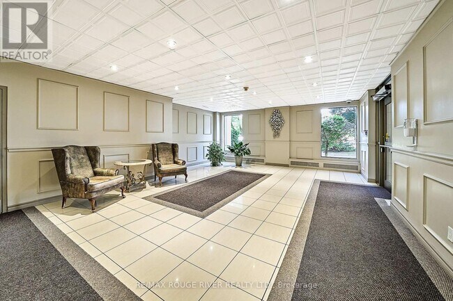Photo du bâtiment - 3311-3311 Kingston Rd