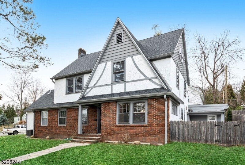 364 N Mountain Ave, Montclair, NJ 07043 Room for Rent in Montclair