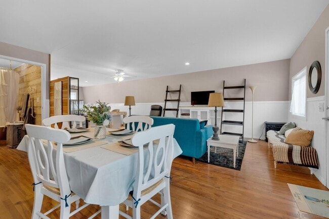 Building Photo - 920 Chapin Dr