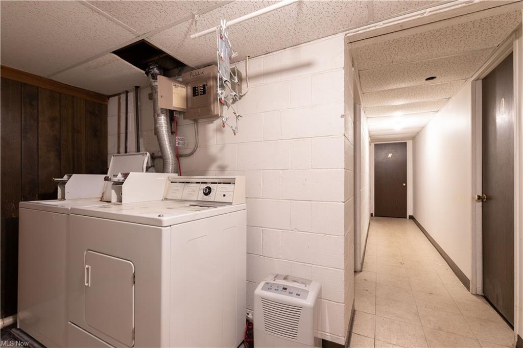 Basement Laundry - 6898 Southern Blvd