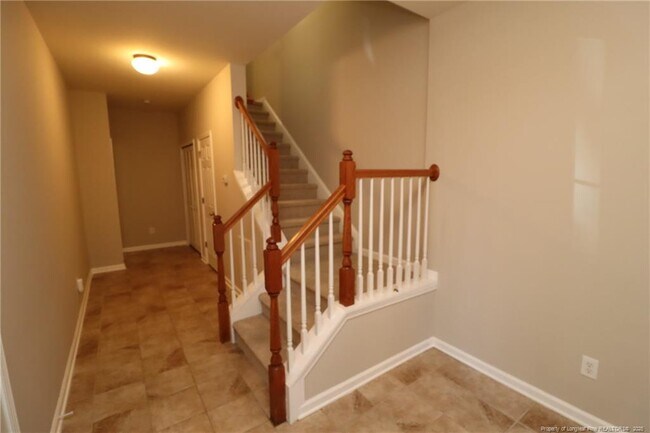 Foto del edificio - 236 Linden Park Ln