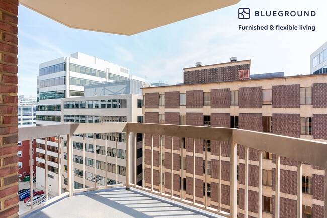 Foto del edificio - 2140 L St NW