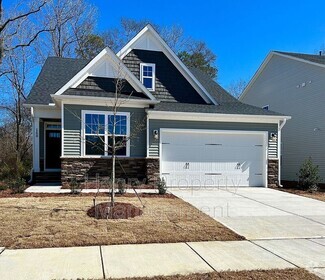 Building Photo - 148 Attavar Way