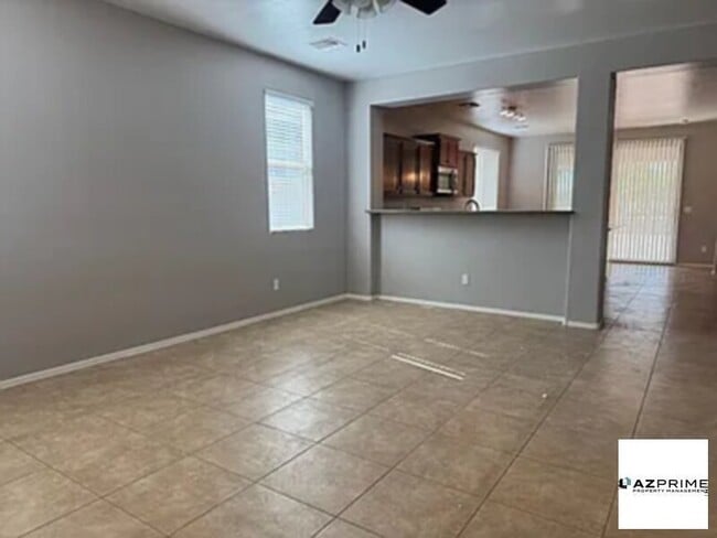 Foto del edificio - 8018 S 70th Ln