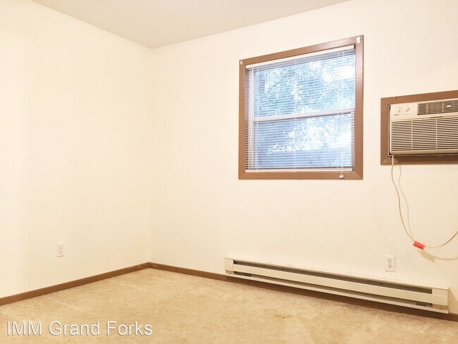 Foto del edificio - 722 22nd St NW