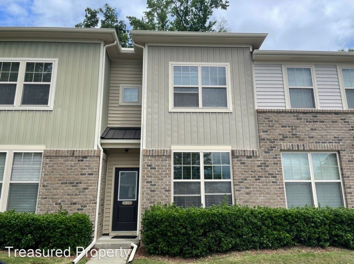Primary Photo - 2 br, 2.5 bath House - 204 Mt Evans Drive
