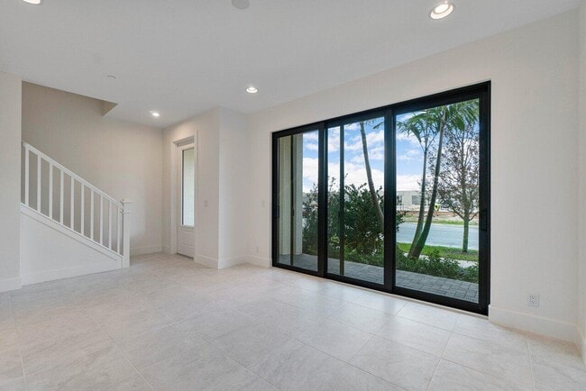 Foto del edificio - 5320 Sagan Ln