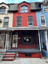 Building Photo - 731 N 8th St