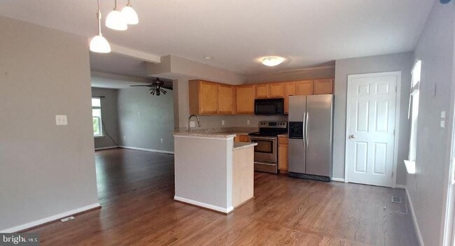 Building Photo - 14299 Newbern Loop