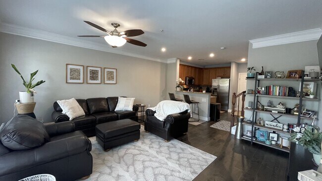 Foto del edificio - Potomac Club Condo