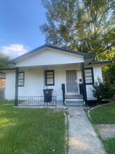 Building Photo - 6426 Kincaid Ave