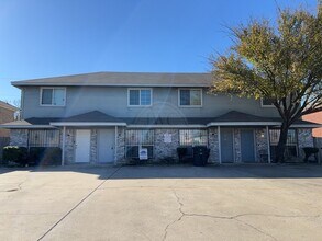 Building Photo - 4204 Gus Dr