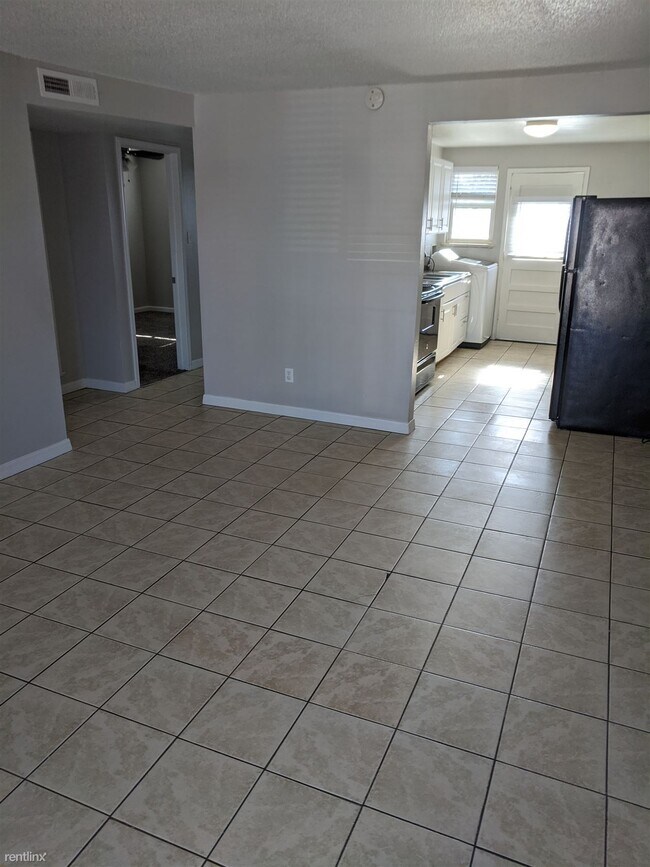 Foto del edificio - 1106 Rosemary St