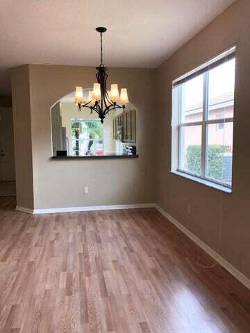 Foto del edificio - 10078 SW Chadwick Dr