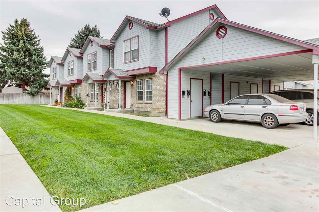 Primary Photo - 623 W Idaho Ave