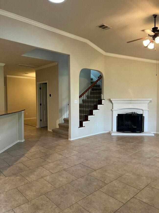 Foto del edificio - 1717 Woodvista Pl