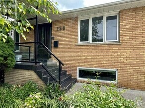 Building Photo - 136 Palmer Ave