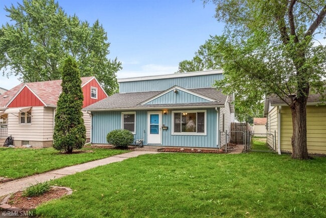 Building Photo - 3 br, 2 bath House - 5230 Girard Avenue N