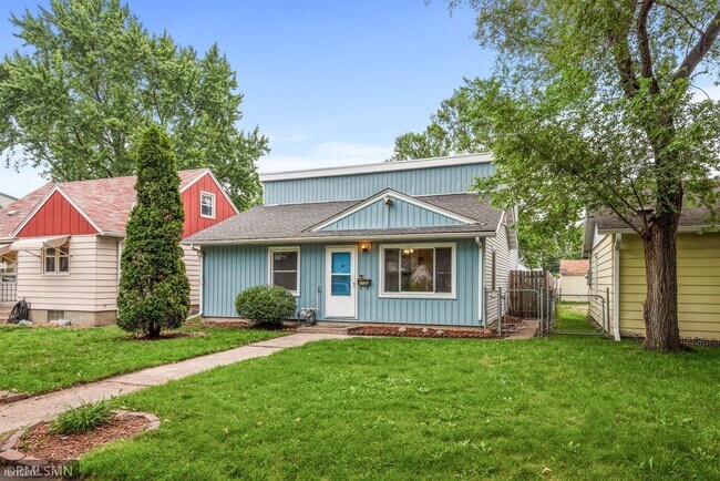 Foto del edificio - 3 br, 2 bath House - 5230 Girard Avenue N