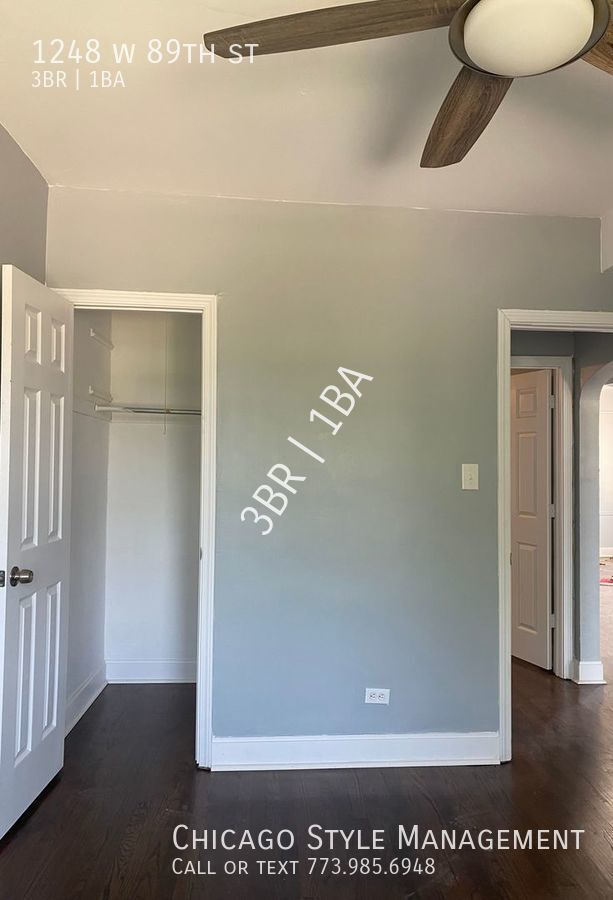 Foto del edificio - 1248 W 89th St