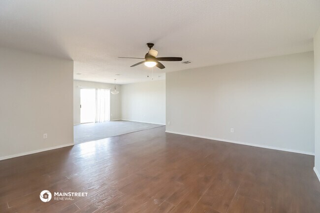 Foto del edificio - 112 Lone Star Ave