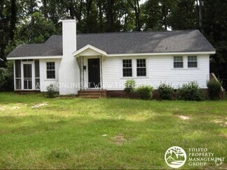 Building Photo - 438 Rembert St