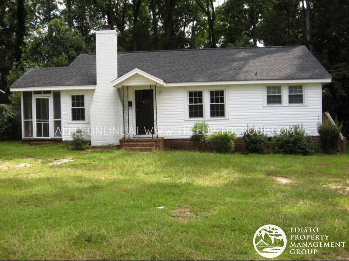 Primary Photo - Charming Remodeled Home in the Heart of Or...