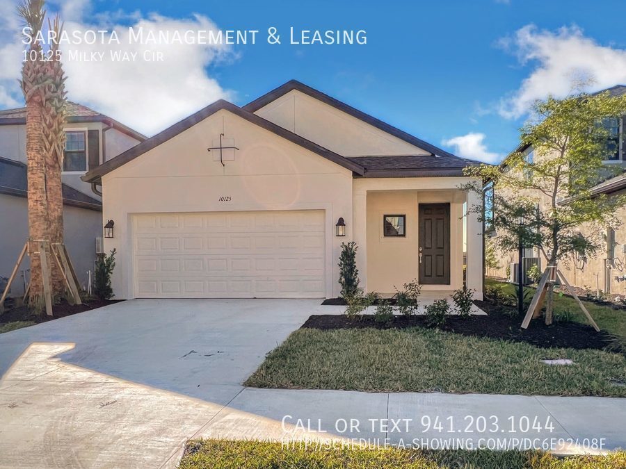 Foto principal - Brand New 3 Bed 2.5 Bath Home with Den in ...