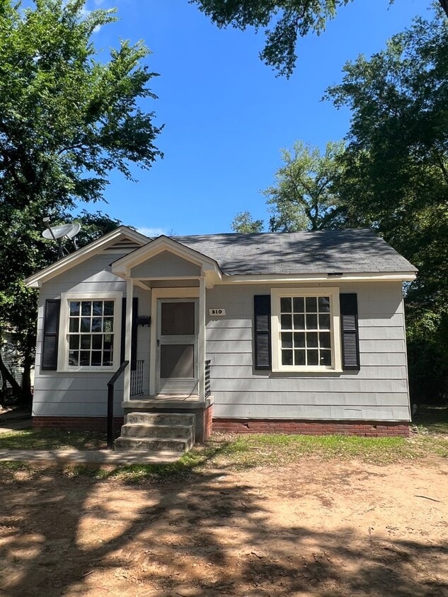 Primary Photo - 2 Bedroom 1 Bath
