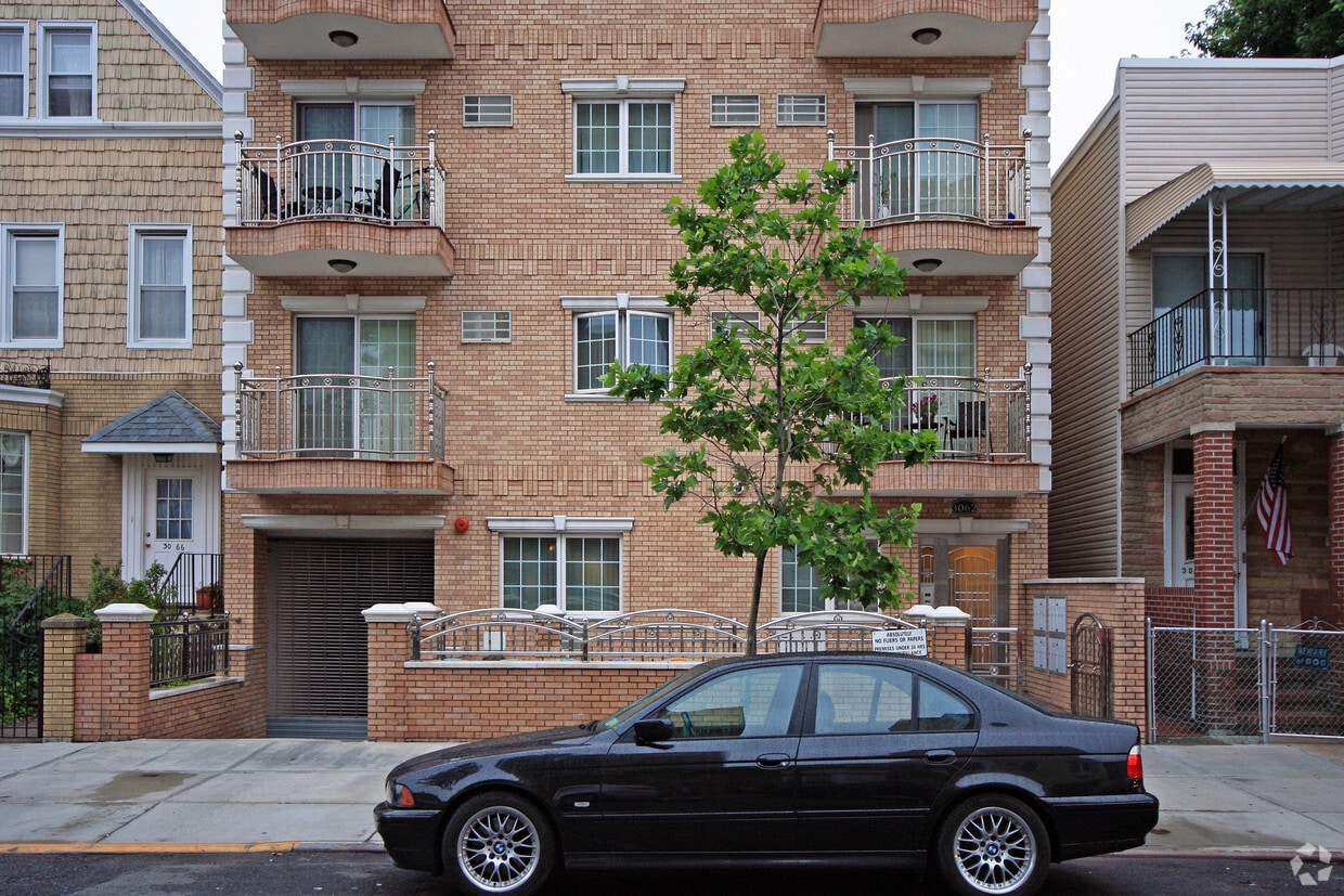 Building Photo - 30-76 38th St